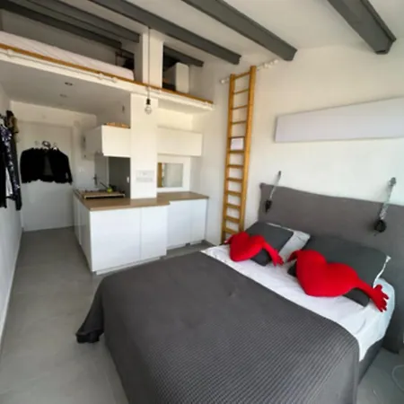 Naturiste Cap D'agde Port Soleil 606 アパート