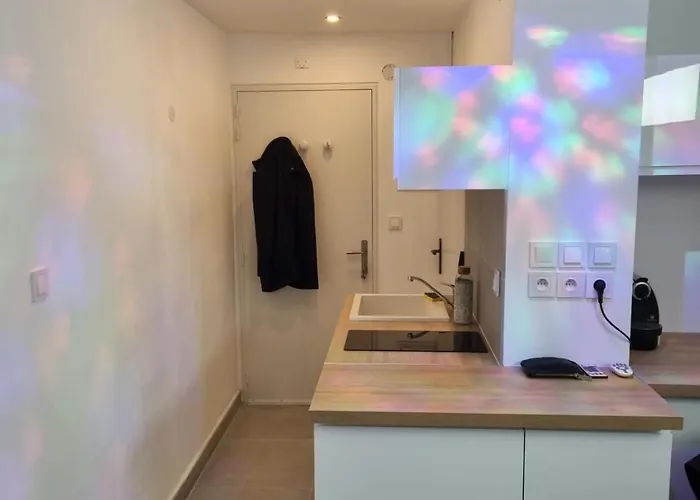 Naturiste Cap D'agde Port Soleil 606 아파트 *